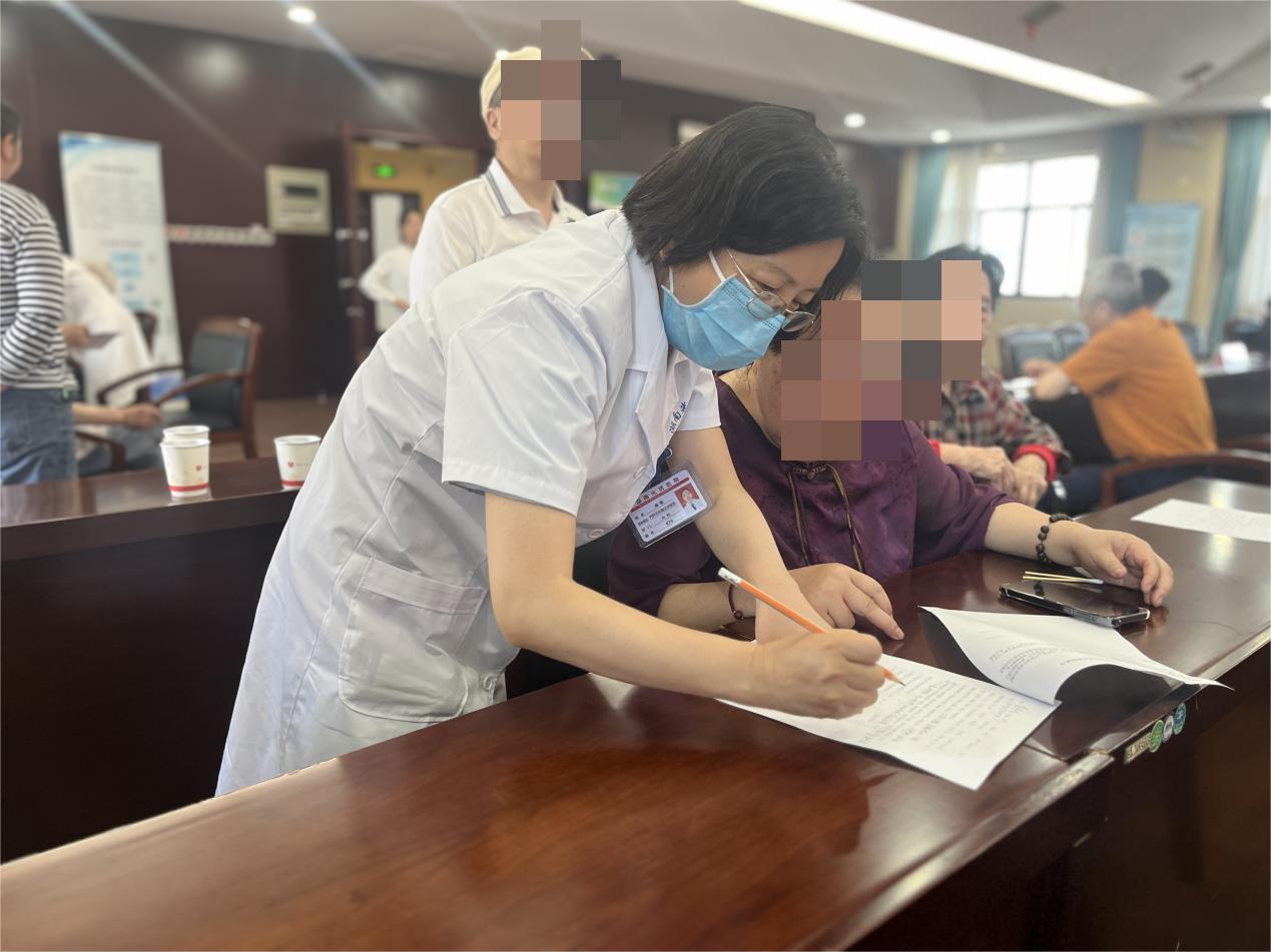 全省离退休老同志认知筛查：温情+科技，共筑记忆防线