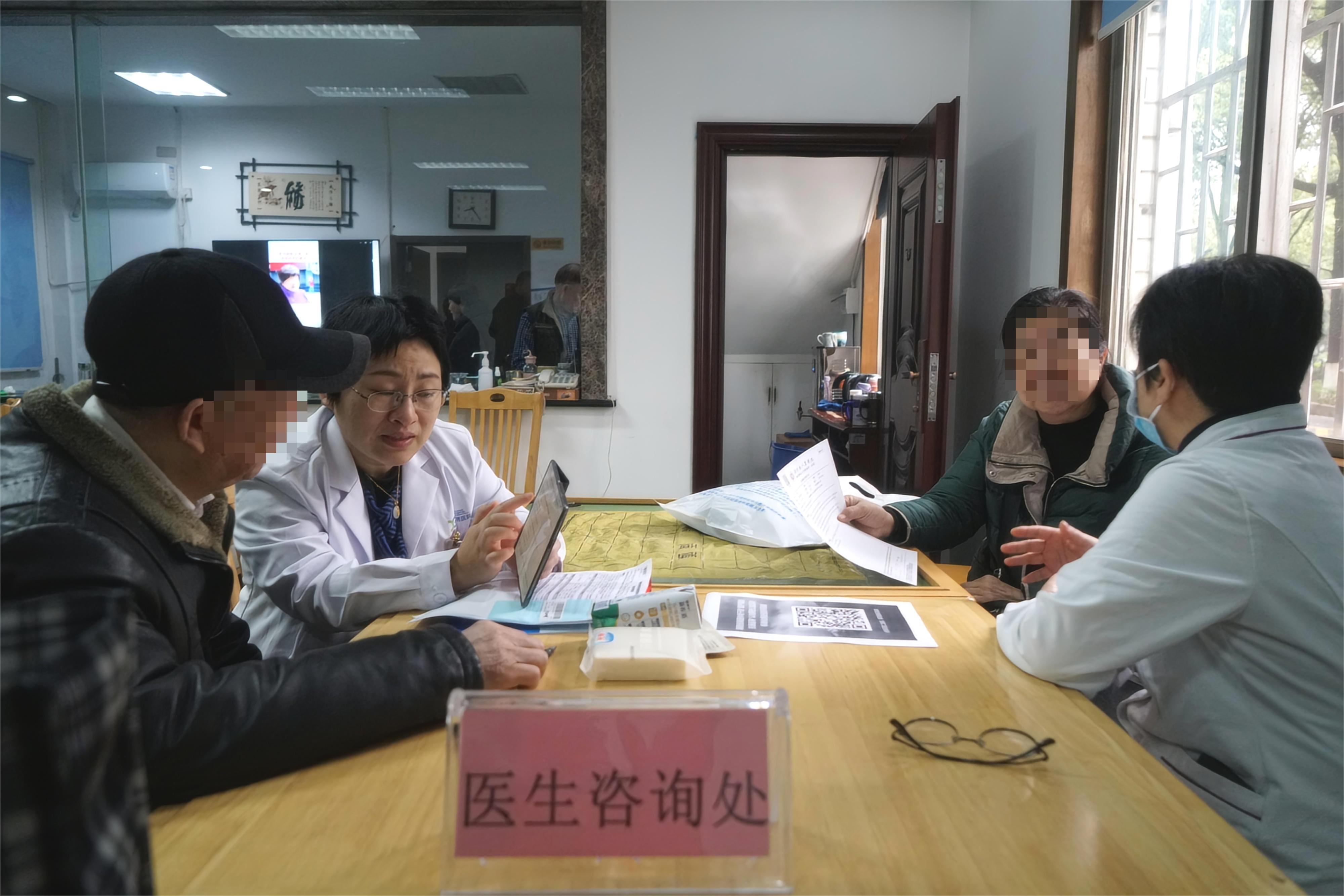 2026年“智护银龄 抗衰延寿”认知筛查首站，在省检察院启动